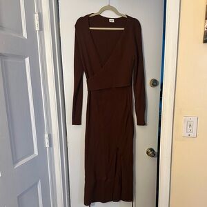 Abercrombie Ribbed Wrap Midi Dress | XTL | Brown |